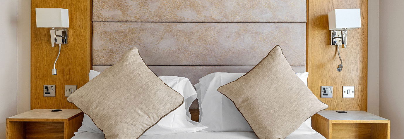 Hotel with family rooms in Plymouth | Hotel on the Hoe Plymouth | Hotel for Events and functions Plymouth Hoe